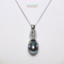 Load image into Gallery viewer, Hawaiian Tiki Pendant – Black Pearl + 14k White Gold