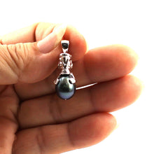 Load image into Gallery viewer, Hawaiian Tiki Pendant – Black Pearl + 14k White Gold