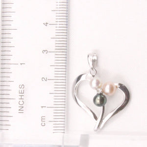 Multicolor Pearl Heart Pendant – 14k White Gold with Diamond