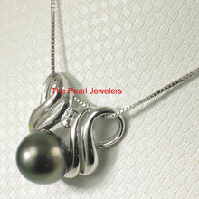 Load image into Gallery viewer, 14k White Gold Crest Bale &amp; Diamond Accent Black Tahitian Pearl Pendant