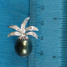 Load image into Gallery viewer, 14k White Gold Pineapple-Bale &amp; 16-Diamond Black Tahitian Pearl Pendant