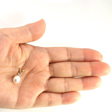 White Pearl Pendant with Diamond – 14k Yellow Gold