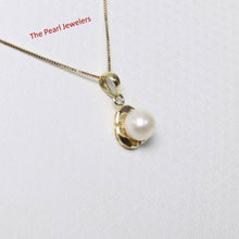 Load image into Gallery viewer, White Pearl Pendant – 14k Yellow Gold Circle Leaf Design