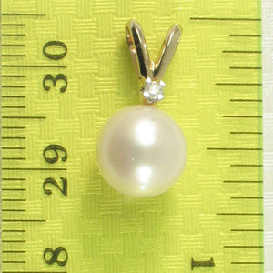 White Pearl Rabbit-Ear Pendant – 14k Yellow Gold + Diamond