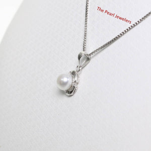 White Pearl Pendant – 14k White Gold Three Leaf Design