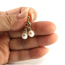 Load image into Gallery viewer, Dolphin Pearl Pendant – White Pearls with Diamond in 14k Yellow Gold