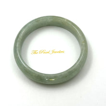 Load image into Gallery viewer, A Grade Celadon Green Jadeite Modern Round Solid Bangle – 13mm Width