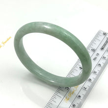 Load image into Gallery viewer, A Grade Pale Green Jadeite Modern Round Solid Bangle – 9mm Width