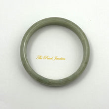 Load image into Gallery viewer, A Grade Sage Green Jadeite Modern Round Solid Bangle – 13mm Width