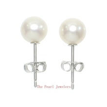 Load image into Gallery viewer, AAA 5.5–6 mm High Luster White Cultured Pearl Stud Earrings