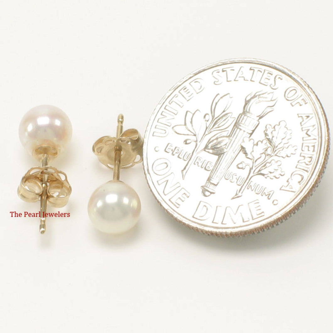 AAA 5.5–6 mm High Luster White Cultured Pearl Stud Earrings