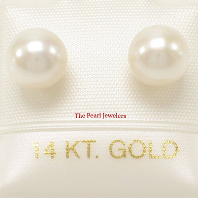 AAA 7–7.5 mm High Luster White Cultured Pearl Stud Earrings