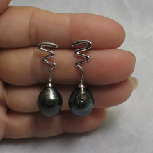 Load image into Gallery viewer, 14k White Gold Baroque Black Tahitian Pearl Dangle Earrings