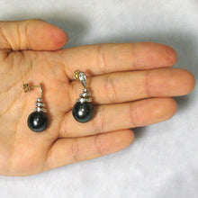 Load image into Gallery viewer, Black Tahitian Pearl &amp; Diamond Swirl Earrings – 14k Yellow Gold