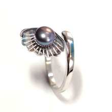 Load image into Gallery viewer, Solid Silver .925 Black-Gray Freshwater Pearl Shell-Style Adjustable Ring
