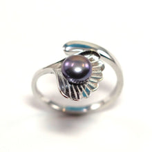Load image into Gallery viewer, Solid Silver .925 Black-Gray Freshwater Pearl Shell-Style Adjustable Ring
