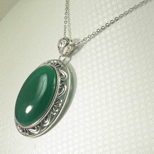 Cabochon Oval Green Agate Pendant