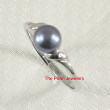 Load image into Gallery viewer, Delicate .925 Sterling Silver Black-Gray Pearl Solitaire Ring