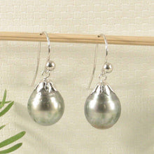 Load image into Gallery viewer, 14k White Gold Flower Cap Fish Hook Pale Black Tahitian Pearl Earrings