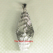 Load image into Gallery viewer, Medium Diamond Shaped Blue Lapis Pendant