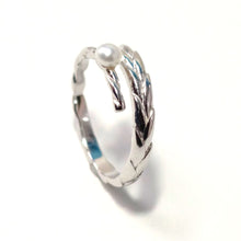 Load image into Gallery viewer, Solid Sterling Silver .925 White Mini Pearl Wheat-Style Adjustable Ring