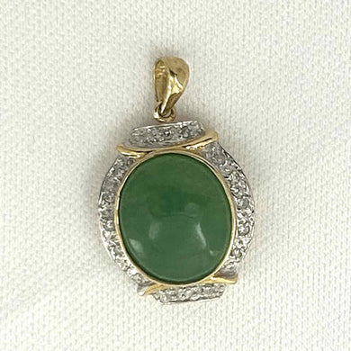 Oval Green Jade 14k Gold Pendant