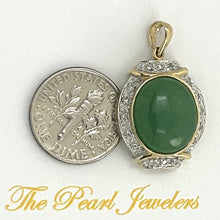 Load image into Gallery viewer, Oval Green Jade 14k Gold Pendant