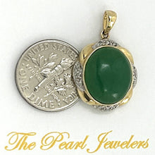 Load image into Gallery viewer, Green Oval Jade 14k Gold Pendant