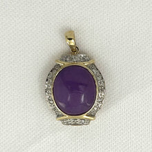 Load image into Gallery viewer, Oval Lavender Jade 14k Gold Pendant