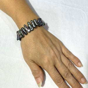 Peacock Biwa Pearl Bracelet with 14k Yellow Gold Fish Tail Clasp