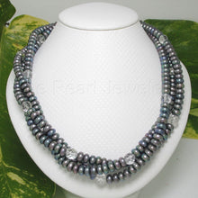 Load image into Gallery viewer, Peacock Roundel Pearl Twist Necklace with Sterling Silver