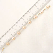 Load image into Gallery viewer, 14k Yellow Gold Twist Tube Pink Cultured Pearl Bracelet