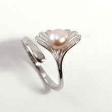 Load image into Gallery viewer, Silver .925 Pink-Lavender Freshwater Cultured Pearl Shell-Style Adjustable Ring