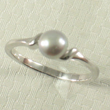 Load image into Gallery viewer, Solid Sterling Silver .925 Silver-Tone Freshwater Cultured Pearl Solitaire Ring