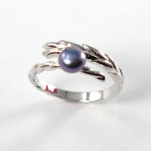 Adjustable Wheat-Style Black Pearl Ring – .925 Sterling Silver