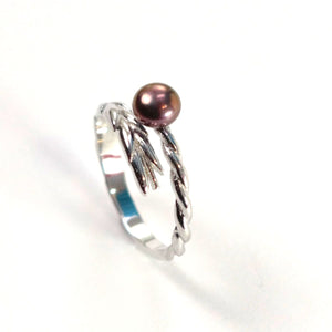 Adjustable Wheat-Style Eggplant Freshwater Pearl Ring – .925 Sterling Silver