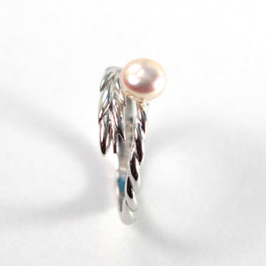 Adjustable Wheat-Style Pink Pearl Ring – .925 Sterling Silver