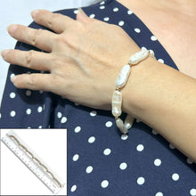 Load image into Gallery viewer, White Biwa Pearl &amp; Gold Beads Bracelet with 14k Yellow Gold Fish Tail Clasp