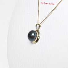 Load image into Gallery viewer, 2000391-14k-Yellow-Gold-Encircles-Design-Black-Pearl-Pendant-Necklace