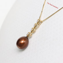 Load image into Gallery viewer, 2098103 AAA CHOCOLATE PEARL 14K YELLOW GOLD DIAMOND HEARTS PENDANT