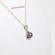 Load image into Gallery viewer, 2099701 GENUINE BLACK CULTURED PEARL 14K YELLOW GOLD CIRCLE 3 LEAF PENDANT