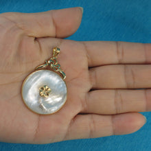 Load image into Gallery viewer, 2100320-14k-Gold-Hawaiian-Plumeria-Flower-Disc-Mother-of-Pearl-Pendant-Necklace