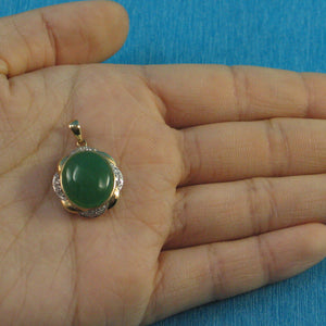 2187703-Elegant-Beautiful-14k-Gold-Oval-Green-Diamond-Jade-Pendant-Necklace