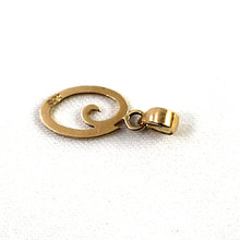Load image into Gallery viewer, 240001O-14k-Yellow-Gold-Initial-O-Letter-Charm-Pendant