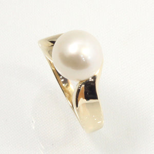 14k Yellow Gold White Pearl Solitaire Ring