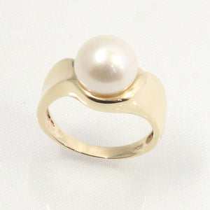14k Yellow Gold White Pearl Solitaire Ring