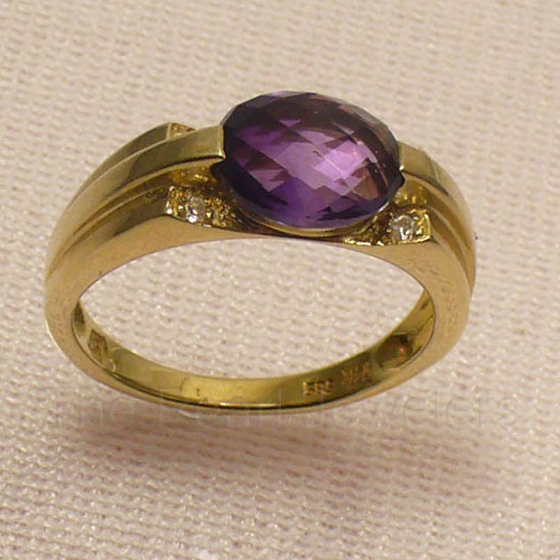 14K Yellow Gold Oval Amethyst & Diamond Ring