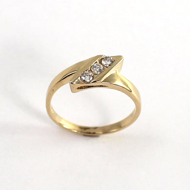 14K Solid Yellow Gold Round Brilliant Diamond Cocktail Ring