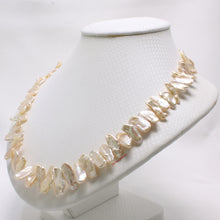 Load image into Gallery viewer, 615009G46-Unique-Design-Romantic-Peach-Biwa-Pearl-Necklace-Magnetic-Clasp