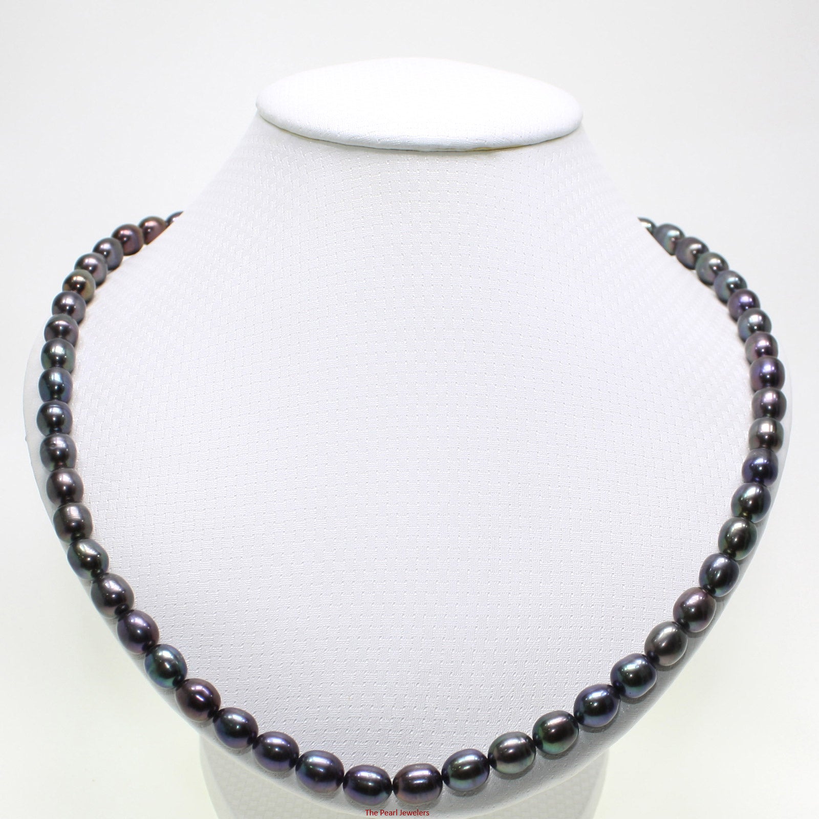 Mandos Jewellery - Entirely handcrafted fresh water pearl and hematite  necklace on fishing line, with a silver 925 clasp and extension. 💌Acs  delivery across Cyprus 🌍Worldwide shipping #handcraftedjewelry  #freshwaterpearls #hematite #blackandwhite